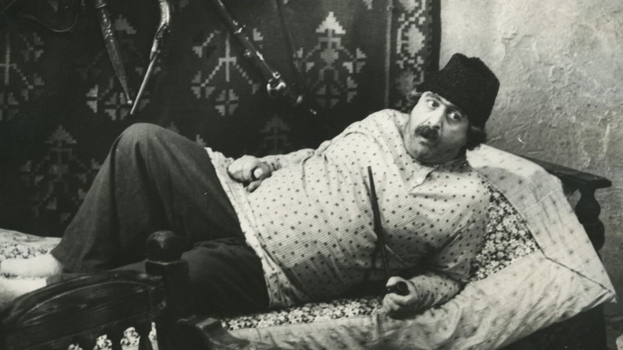 Backdrop for Is That a Man?