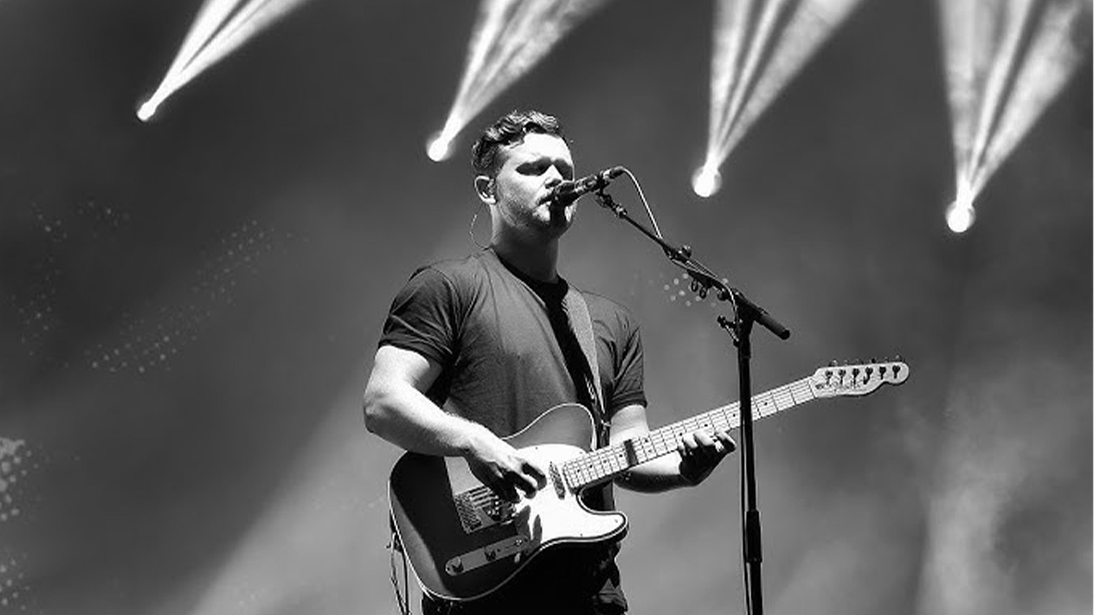 Backdrop for Alt-J - Live Reading Festival
