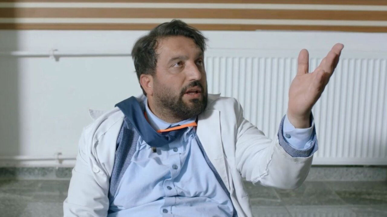 Backdrop for Erzurumlu Mümessil