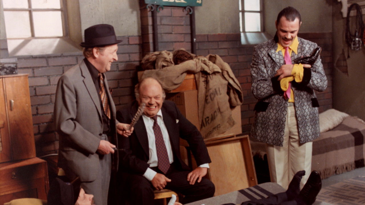 Backdrop for Tup akka lakko