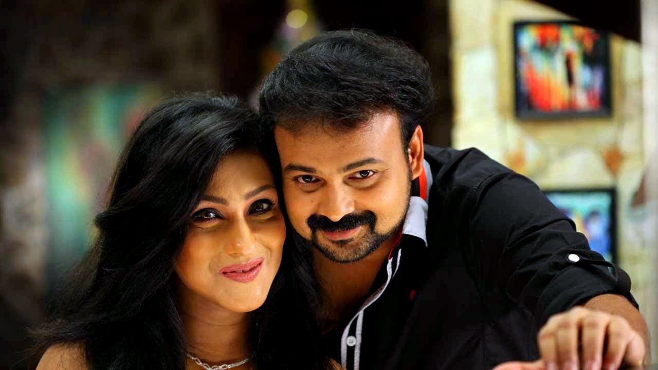 Backdrop for Kadhaveedu