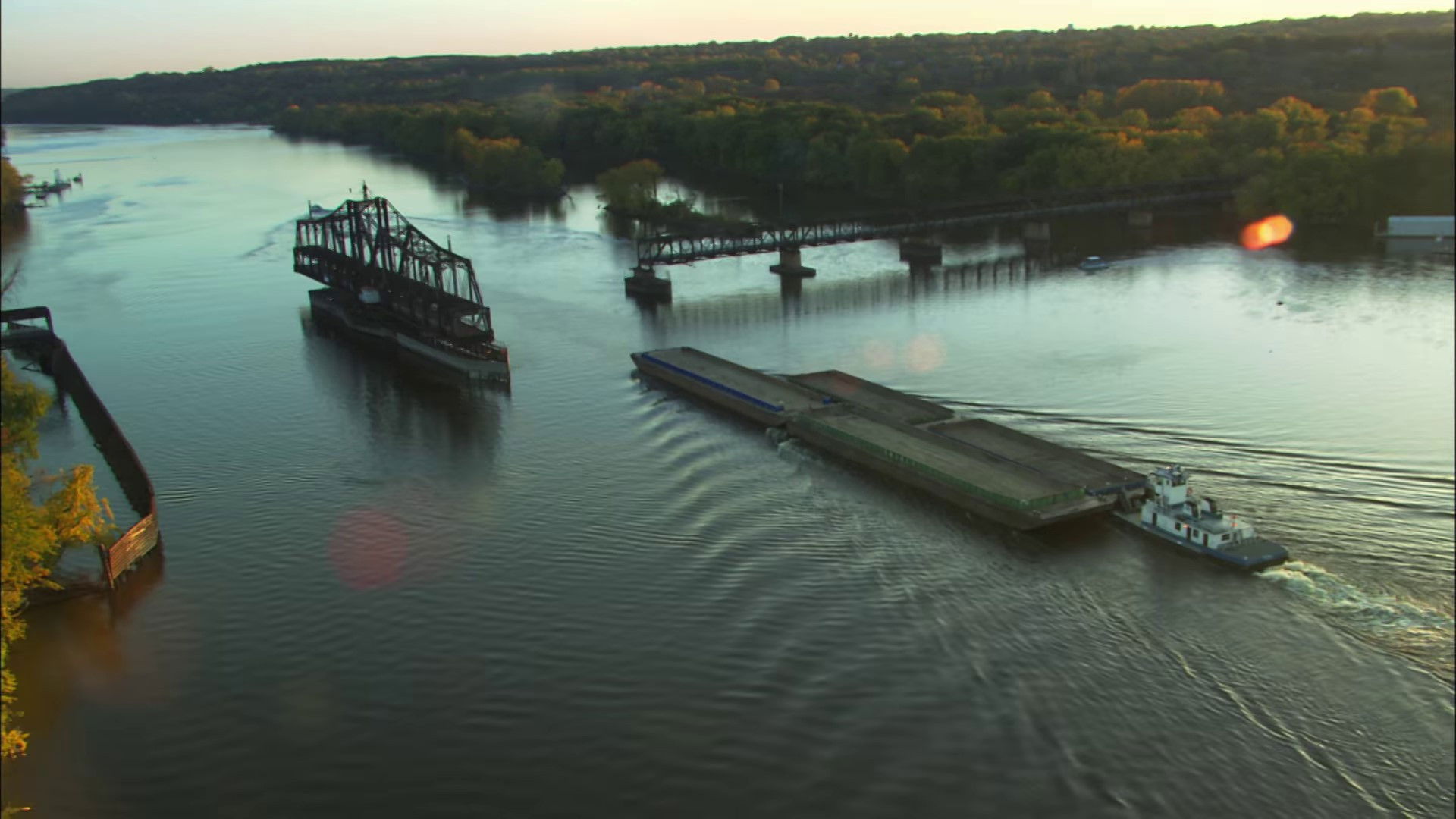 Backdrop for Troubled Waters: A Mississippi River Story