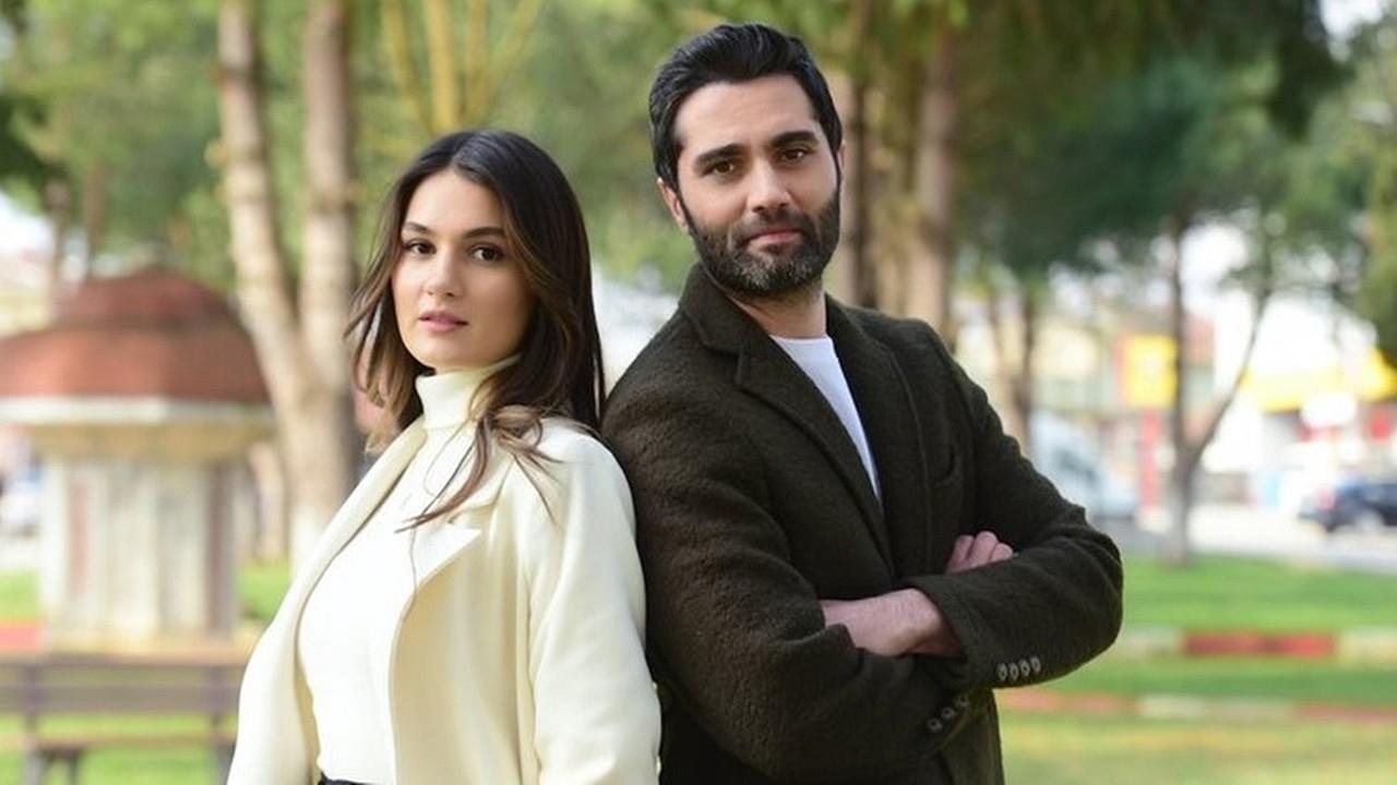 Backdrop for Adı Sevgi