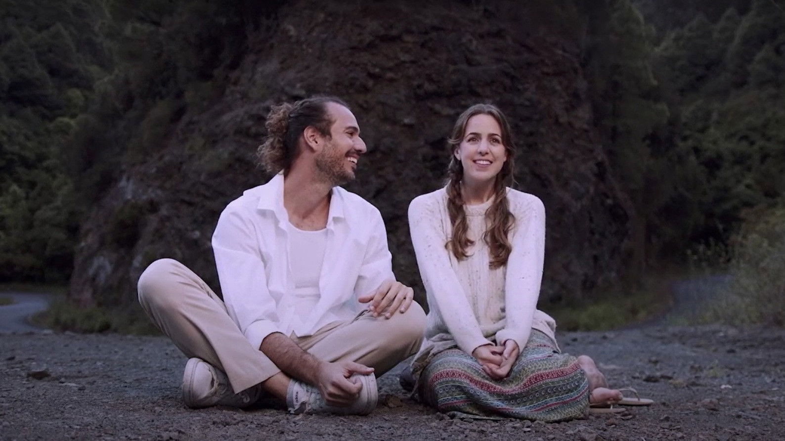 Backdrop for Atardece que no es poco