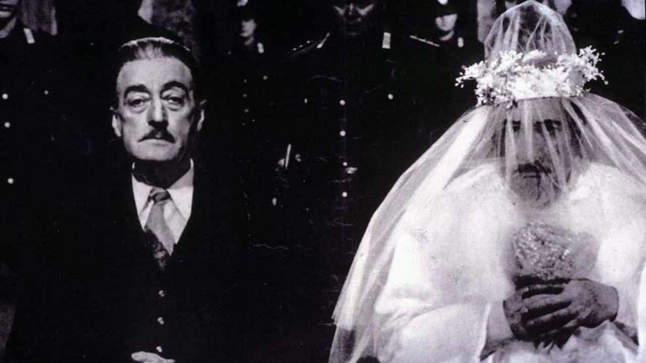 Backdrop for Totò e Peppino divisi a Berlino