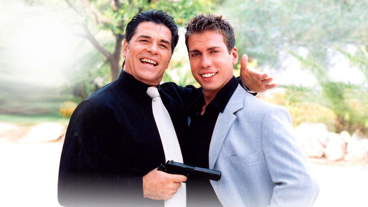 Backdrop for Gia mia ginaika kai ena aytokinito