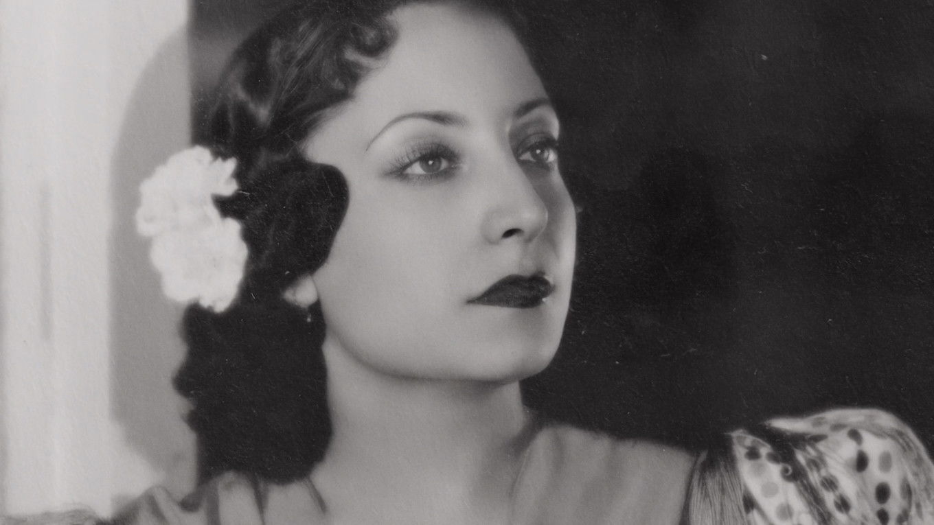 Backdrop for Maria and the Lost Movie