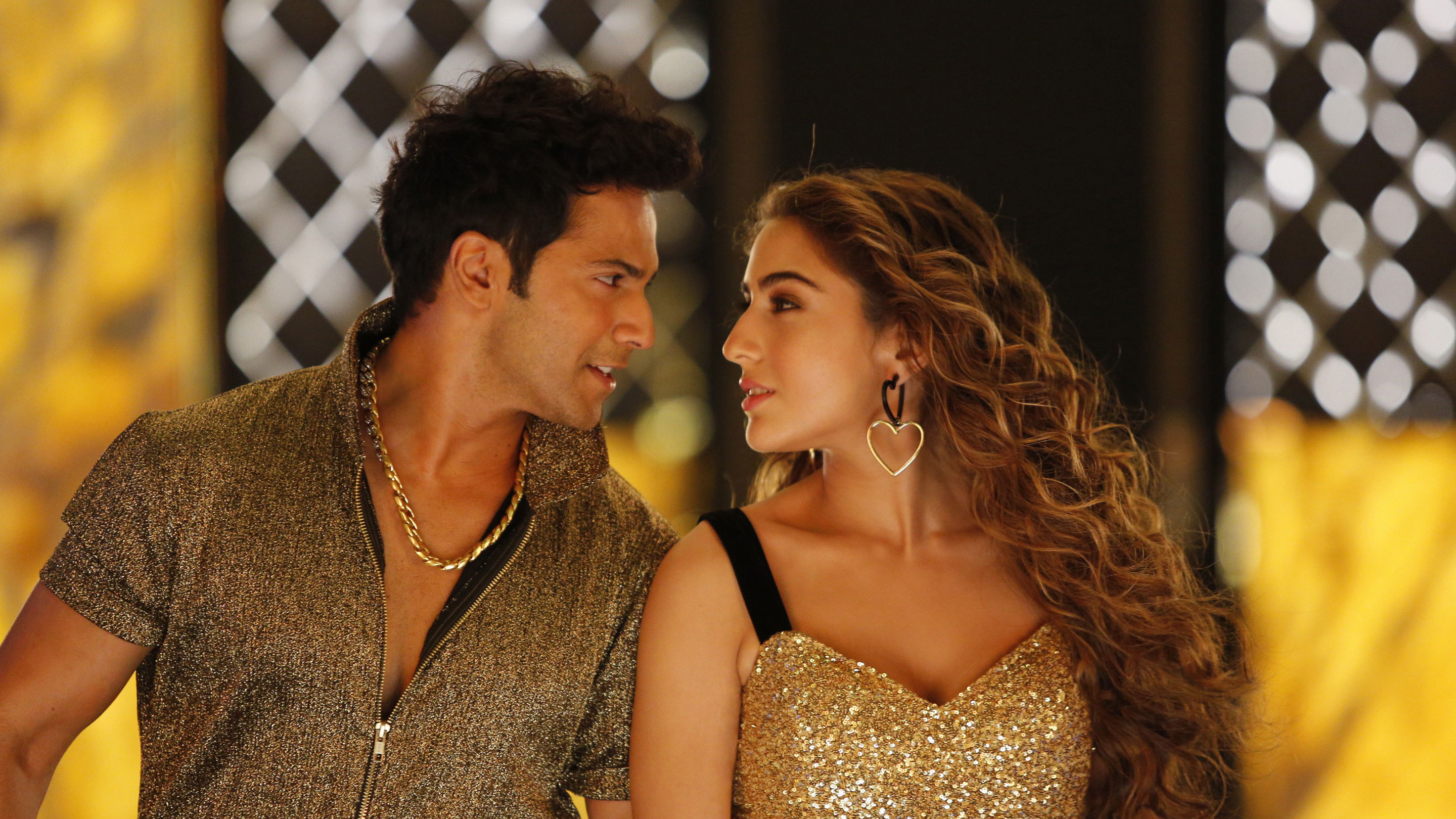 Backdrop for Coolie No. 1