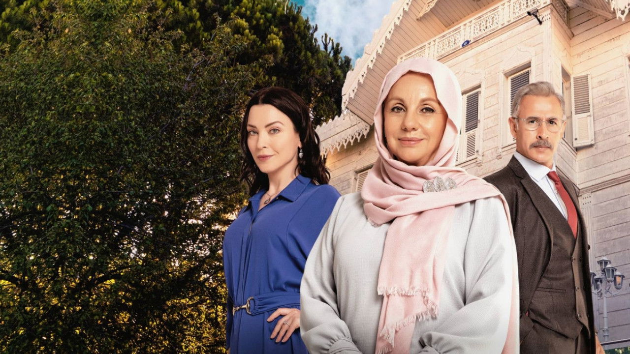 Backdrop for Türkan Hanım'ın Konağı