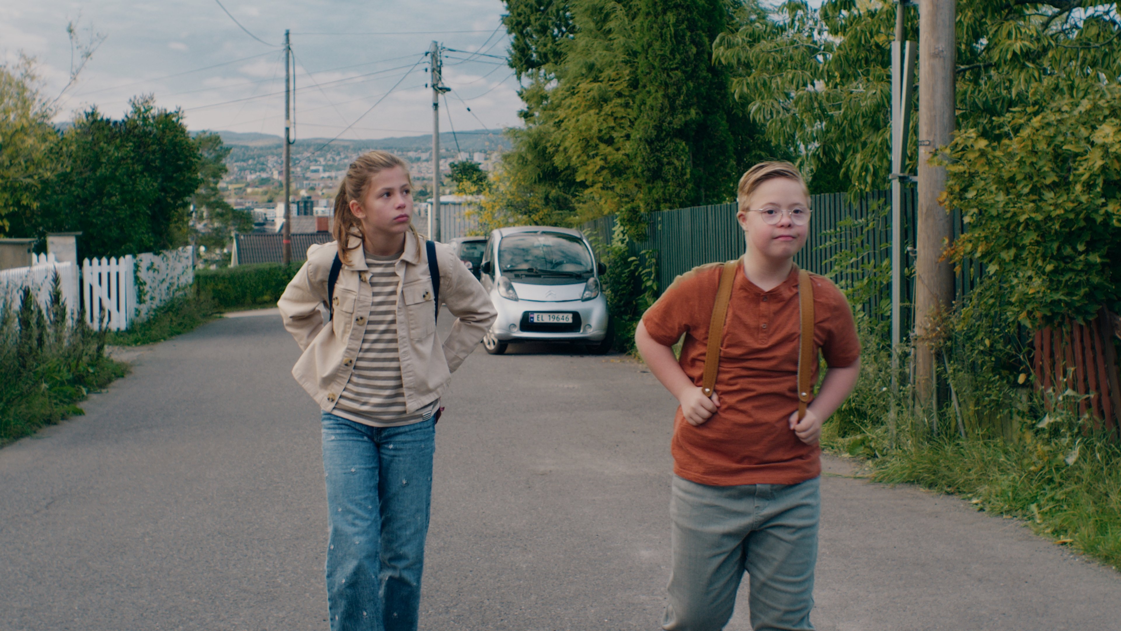 Backdrop for Lars is LOL