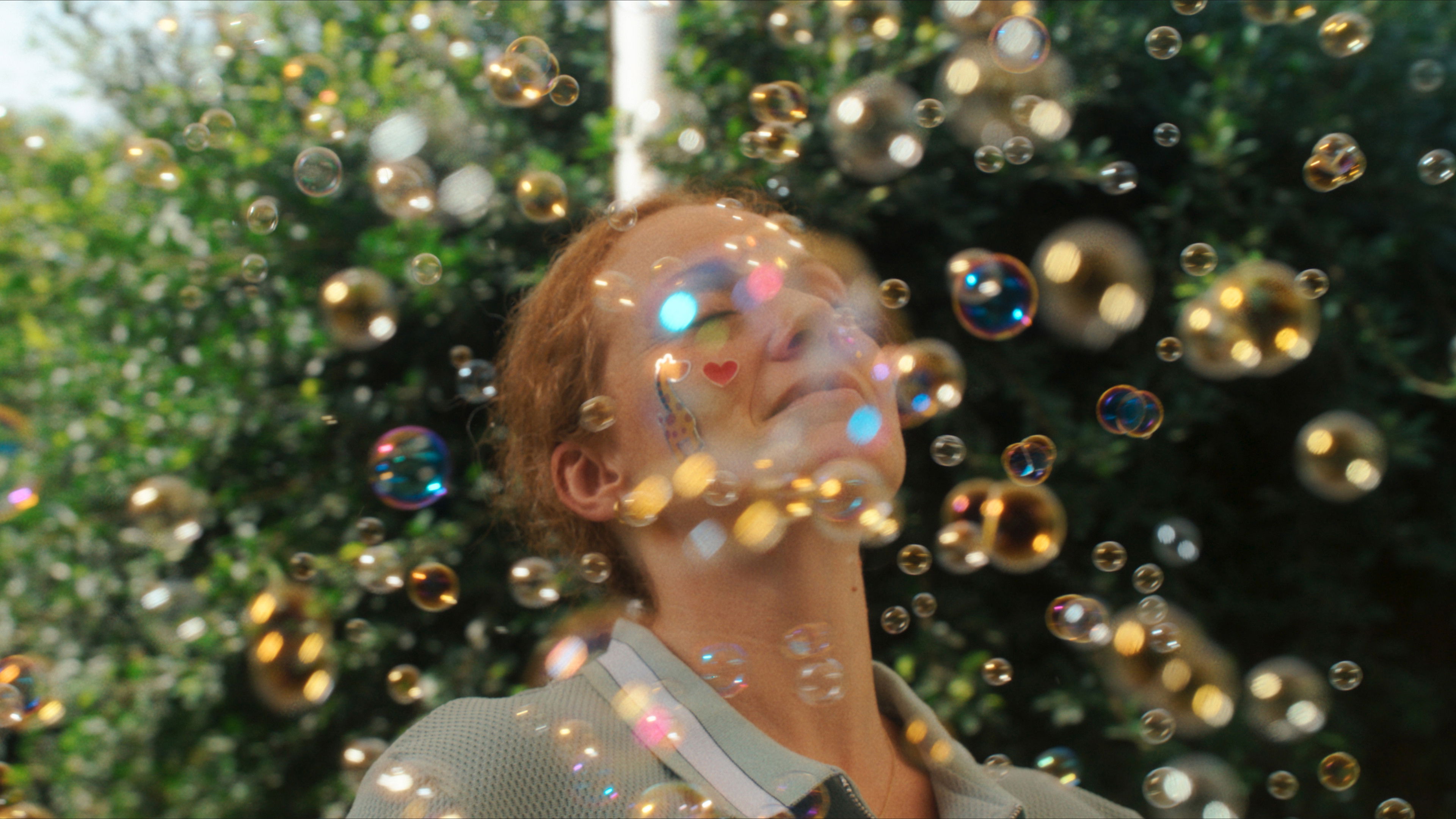 Backdrop for Smaragda - I Got Thick Skin and I Can't Jump