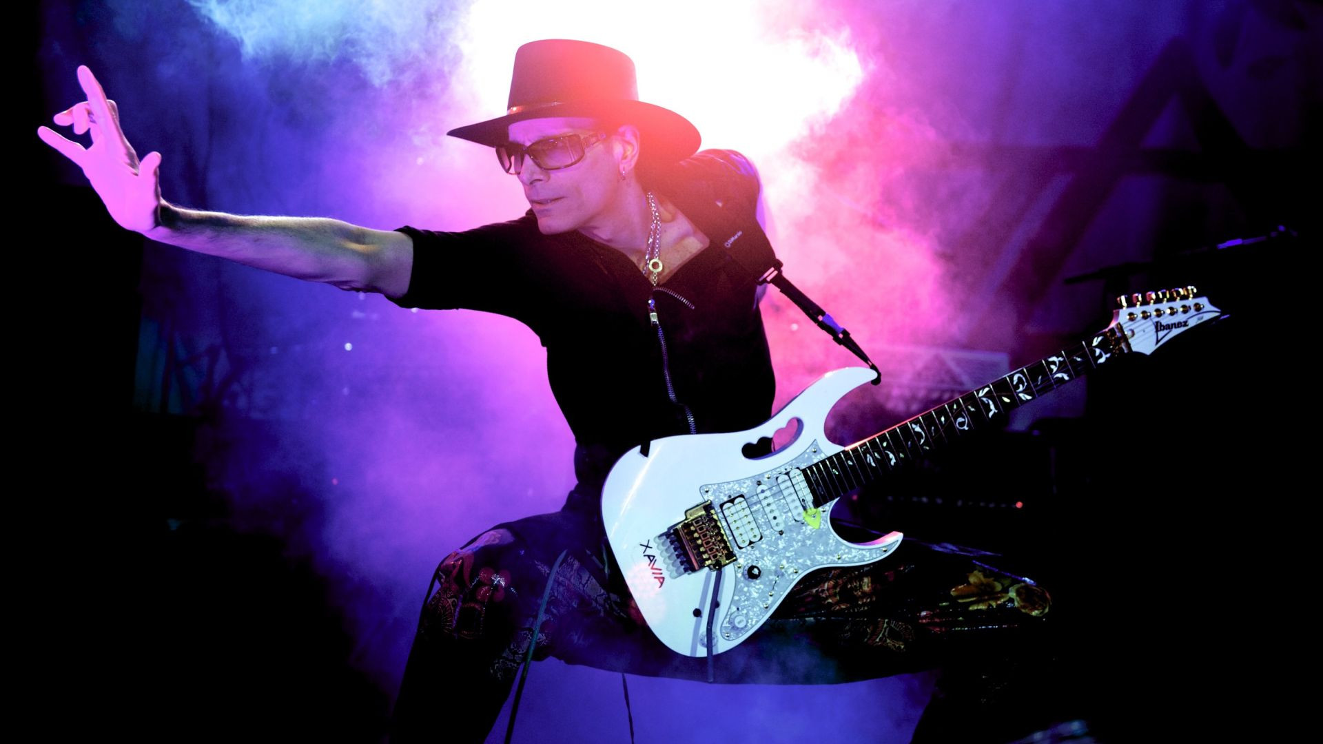 Backdrop for Steve Vai: Stillness in Motion - Vai Live in L.A.
