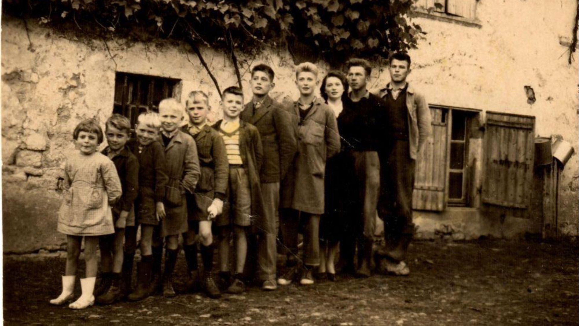Backdrop for Papa, t'étais où en Algérie ?