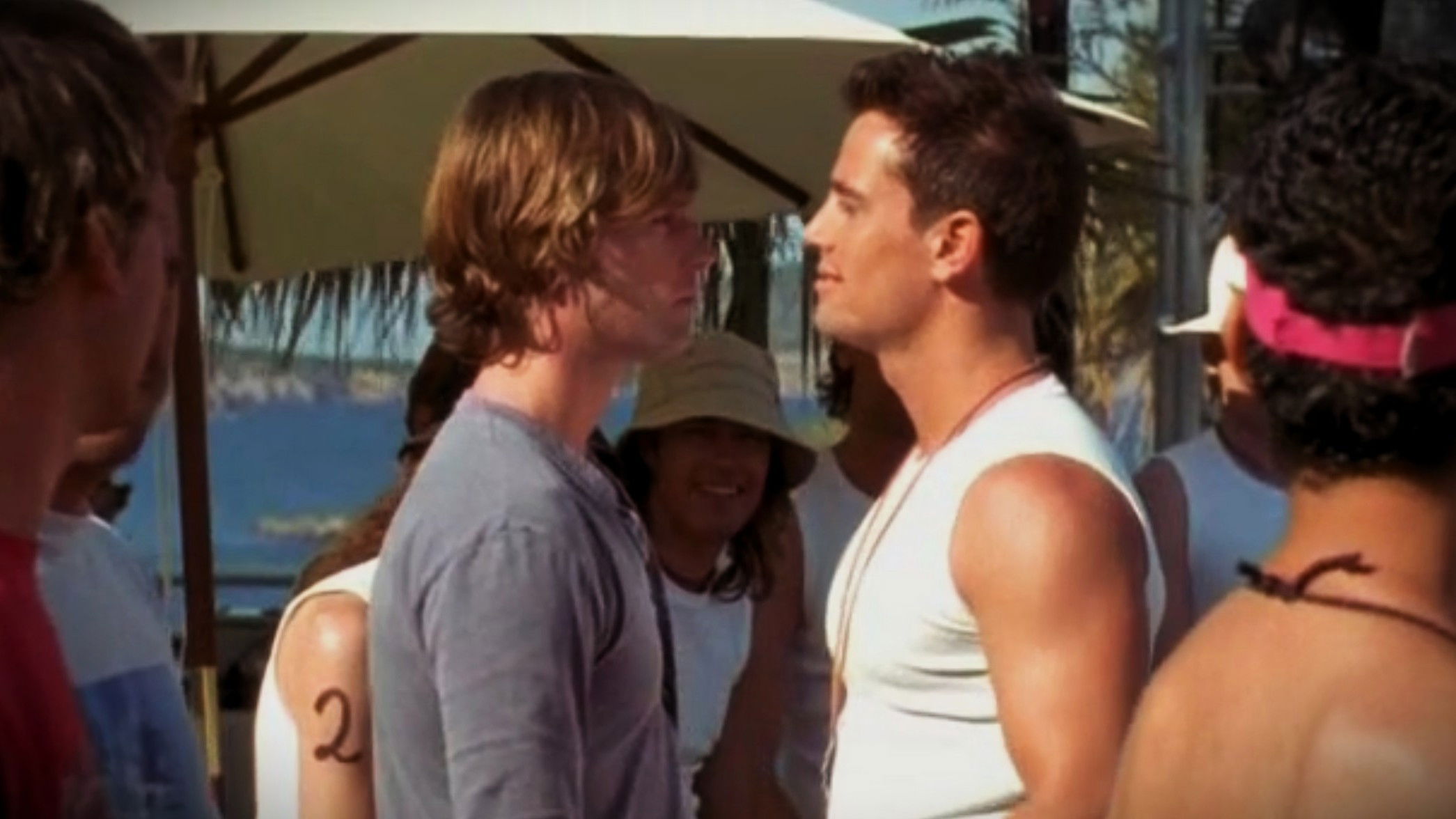 Backdrop for Bei hübschen Frauen sind alle Tricks erlaubt