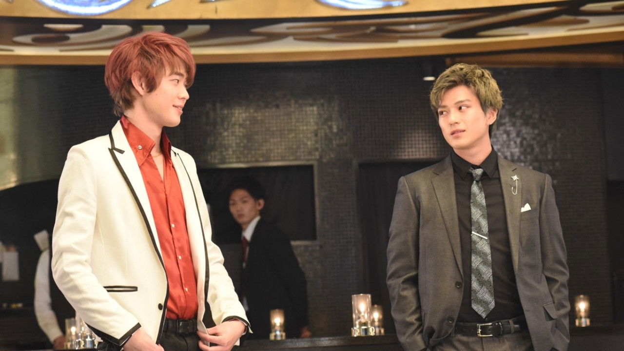 Backdrop for Kiss that Kills: Parallel