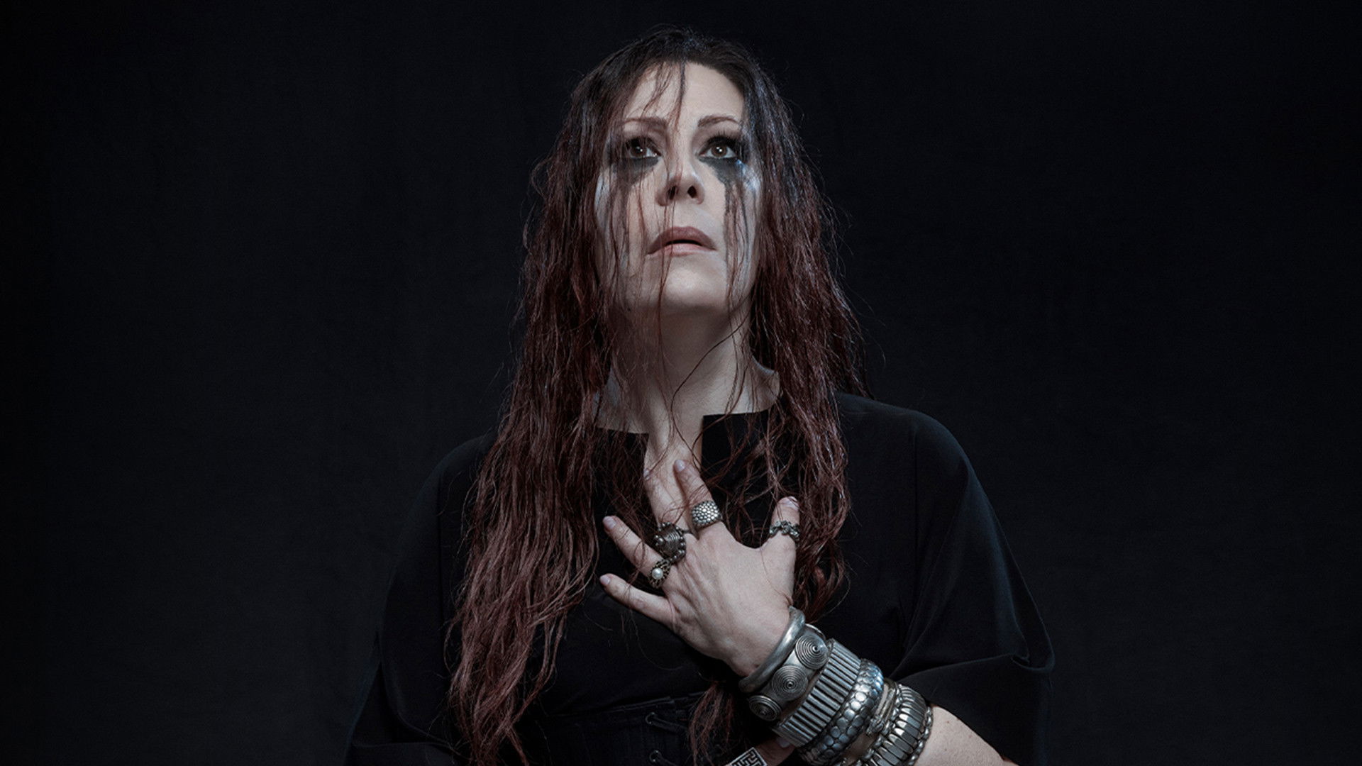 Backdrop for The Metropolitan Opera: Medea