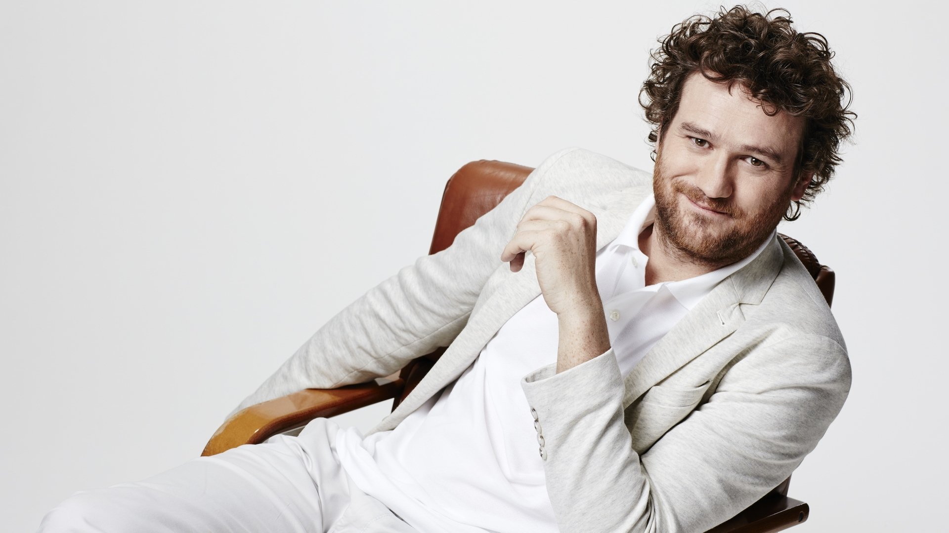 Backdrop for Olivier de Benoist - Fournisseur d'excès