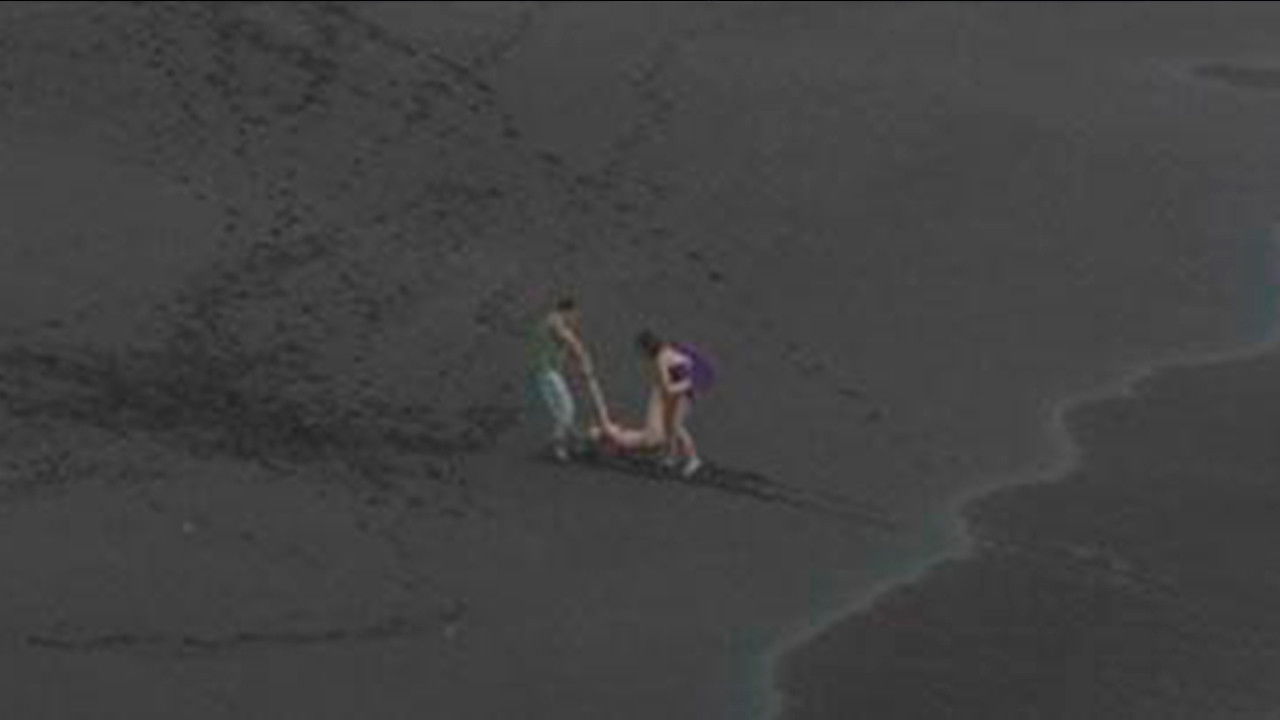 Backdrop for Three on the beach