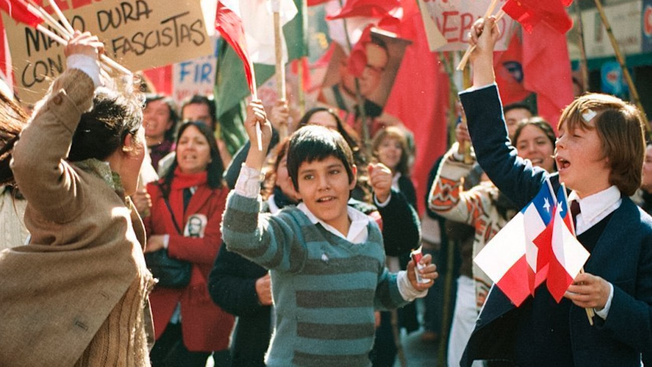 Backdrop for Machuca