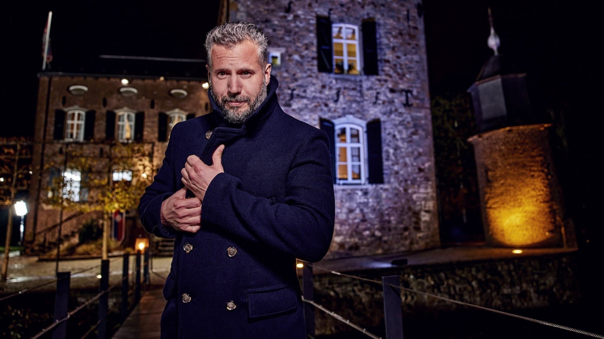 Backdrop for De Verraders