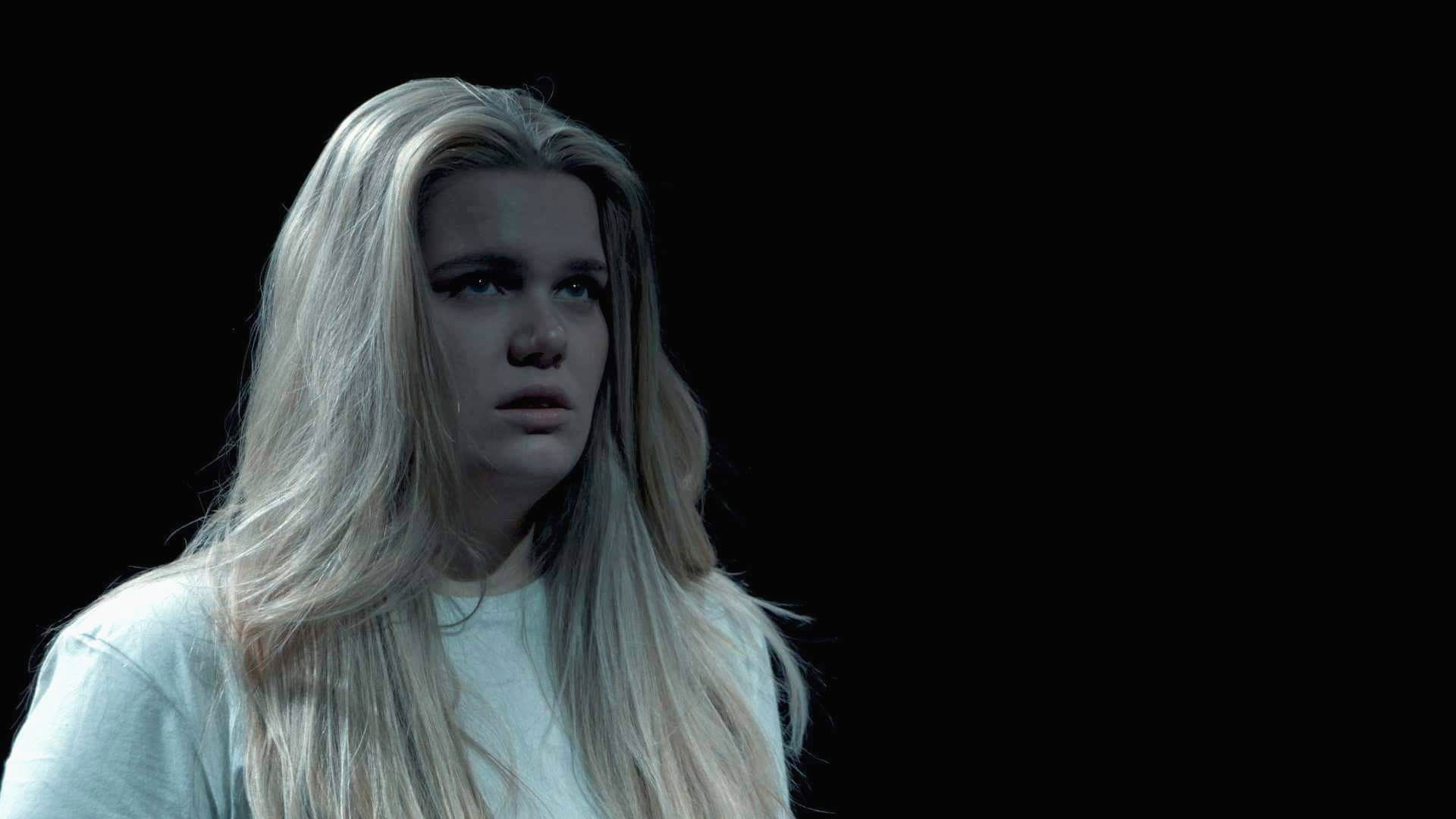 Backdrop for I want to live