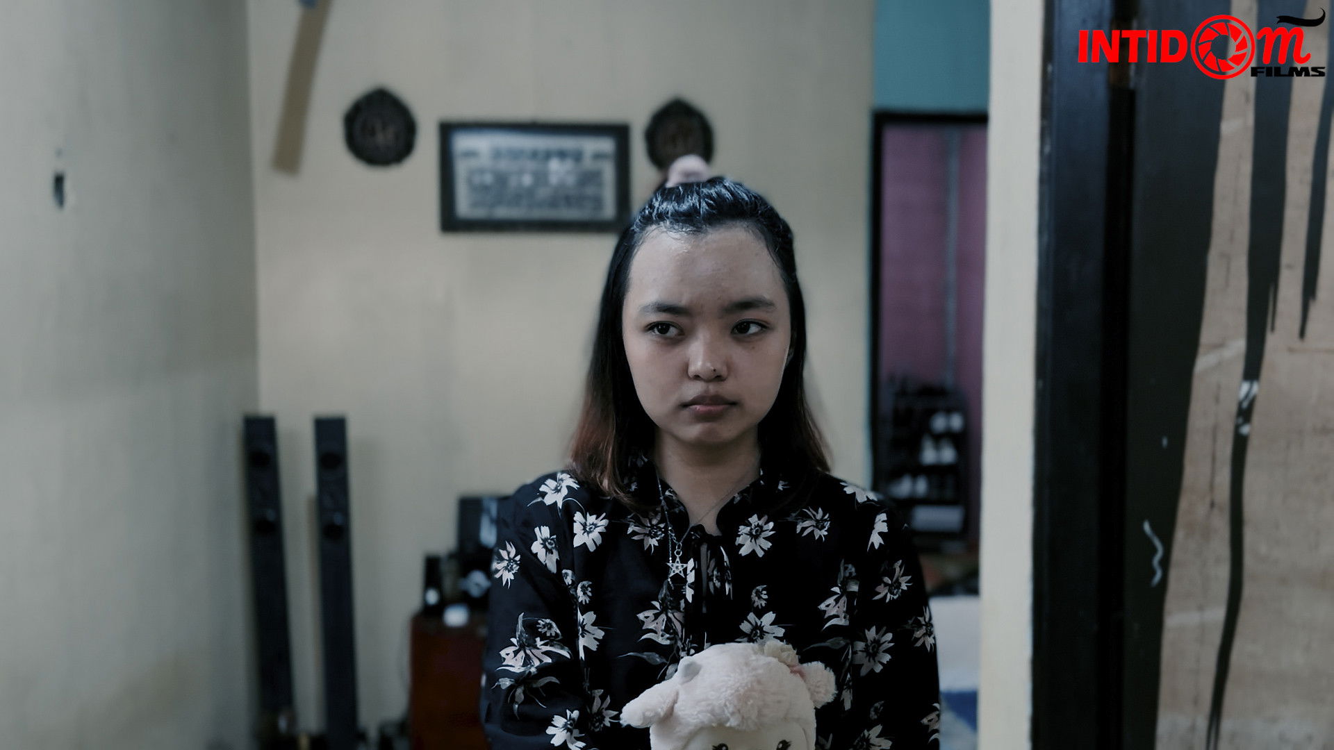 Backdrop for Jangan Ambil Bonekaku..!!