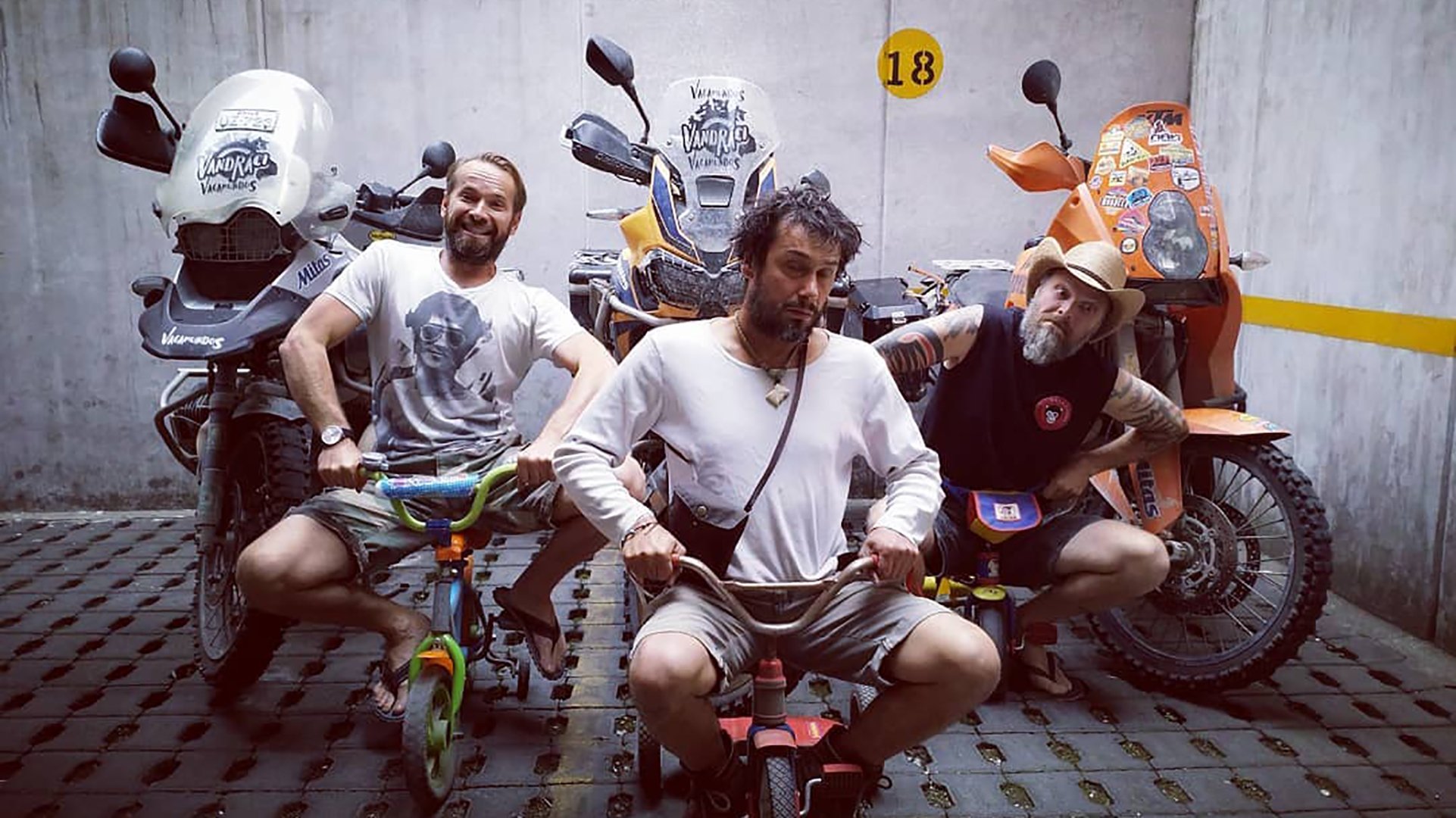 Backdrop for Vandráci