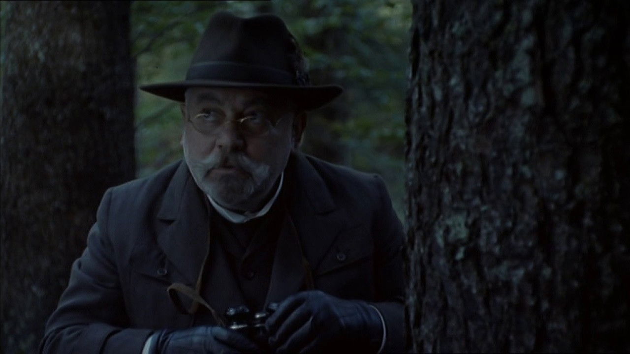 Backdrop for The Secret of the Old Woods