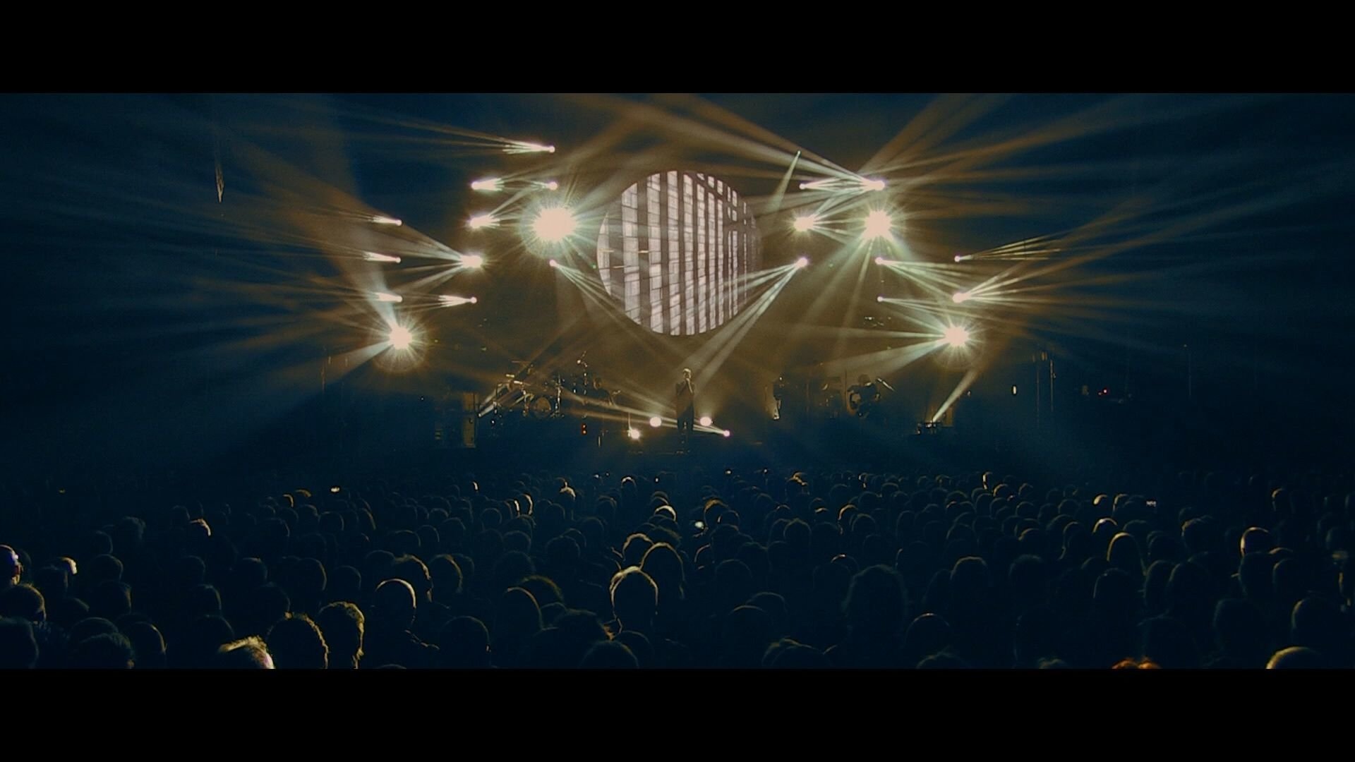 Backdrop for The Australian Pink Floyd Show - Everything Under The Sun