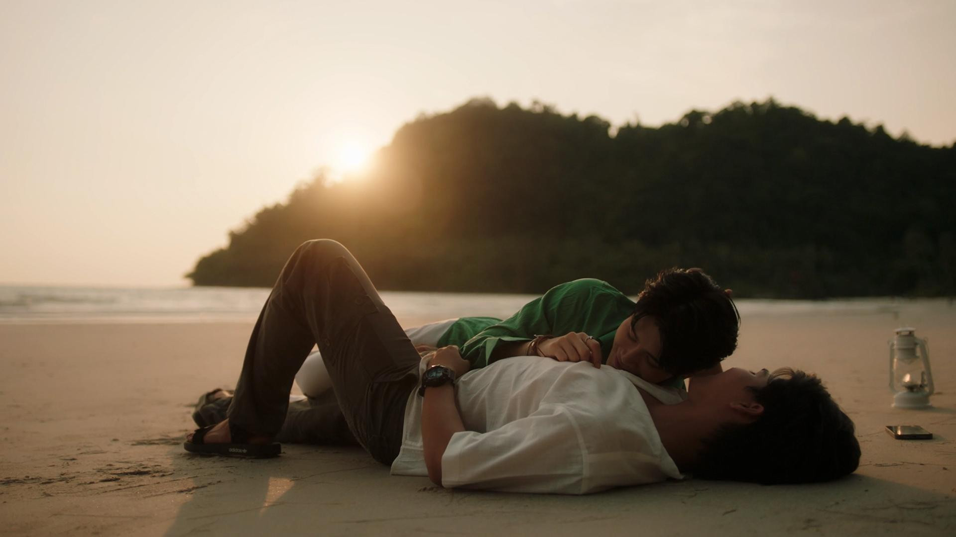 Backdrop for Love Sea Special Episode: A Shared Tomorrow