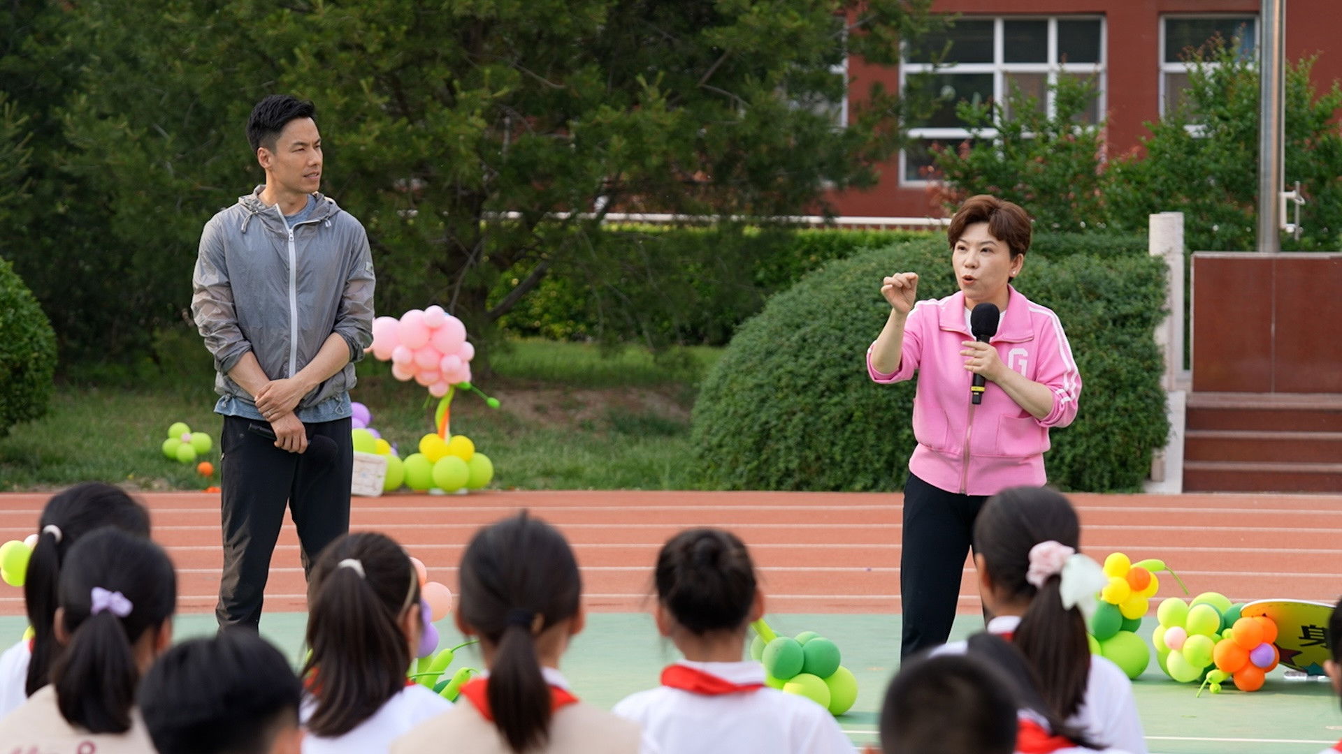 Backdrop for 同学，你好