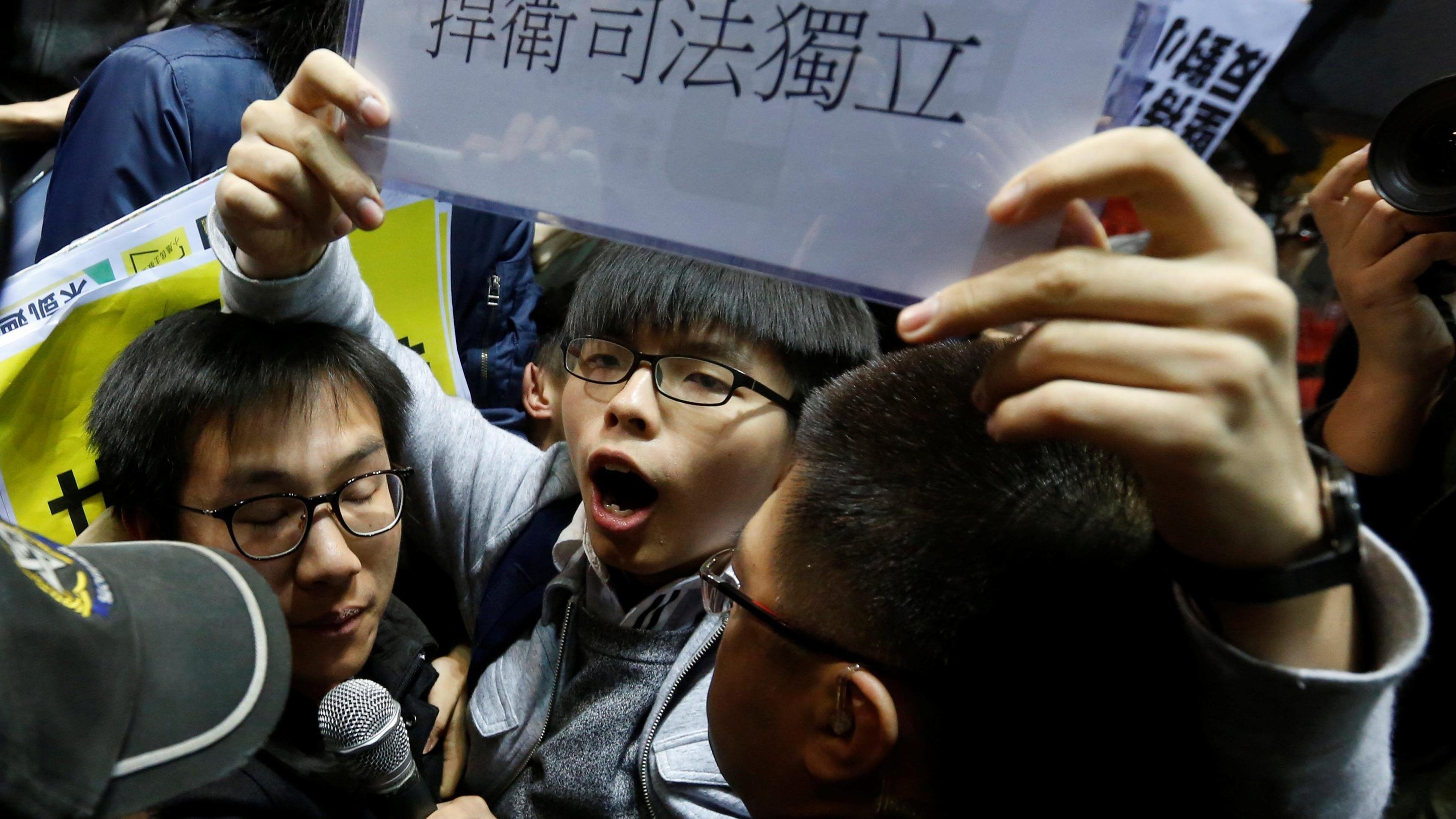 Backdrop for Joshua: Teenager vs. Superpower