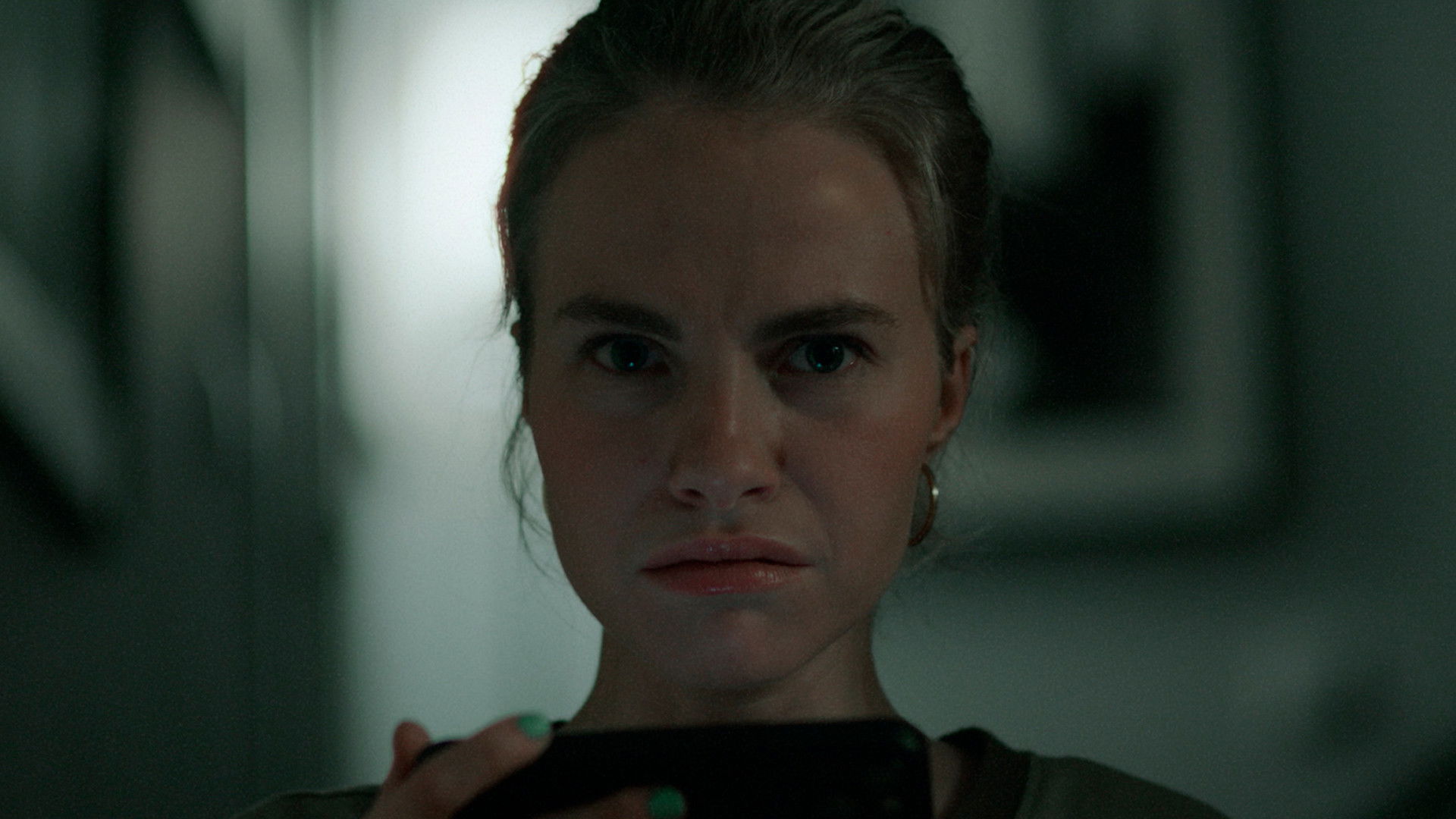 Backdrop for La visitante