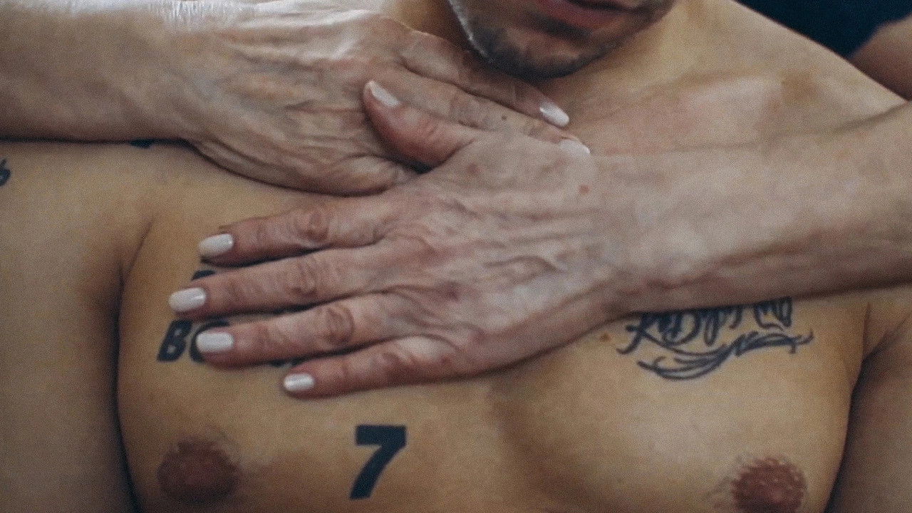 Backdrop for Female Nomad