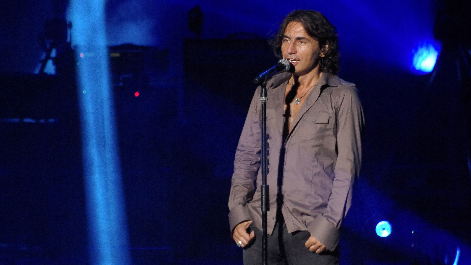 Backdrop for Ligabue - Arrivederci Mostro