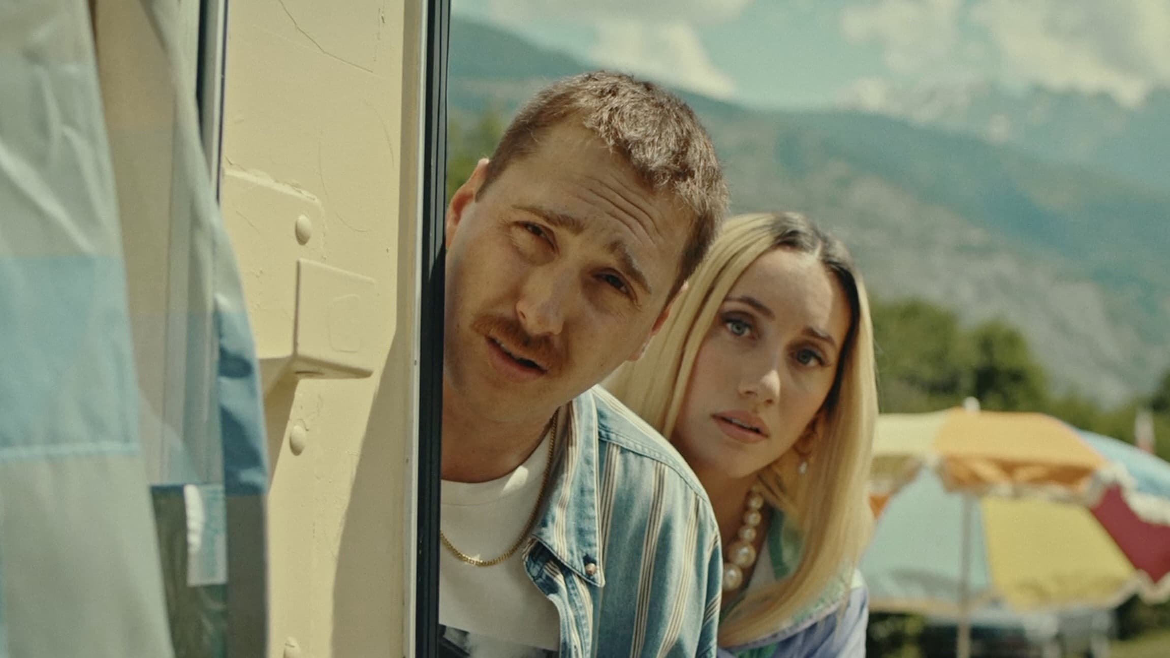 Backdrop for Tschugger - Der Lätscht Fall