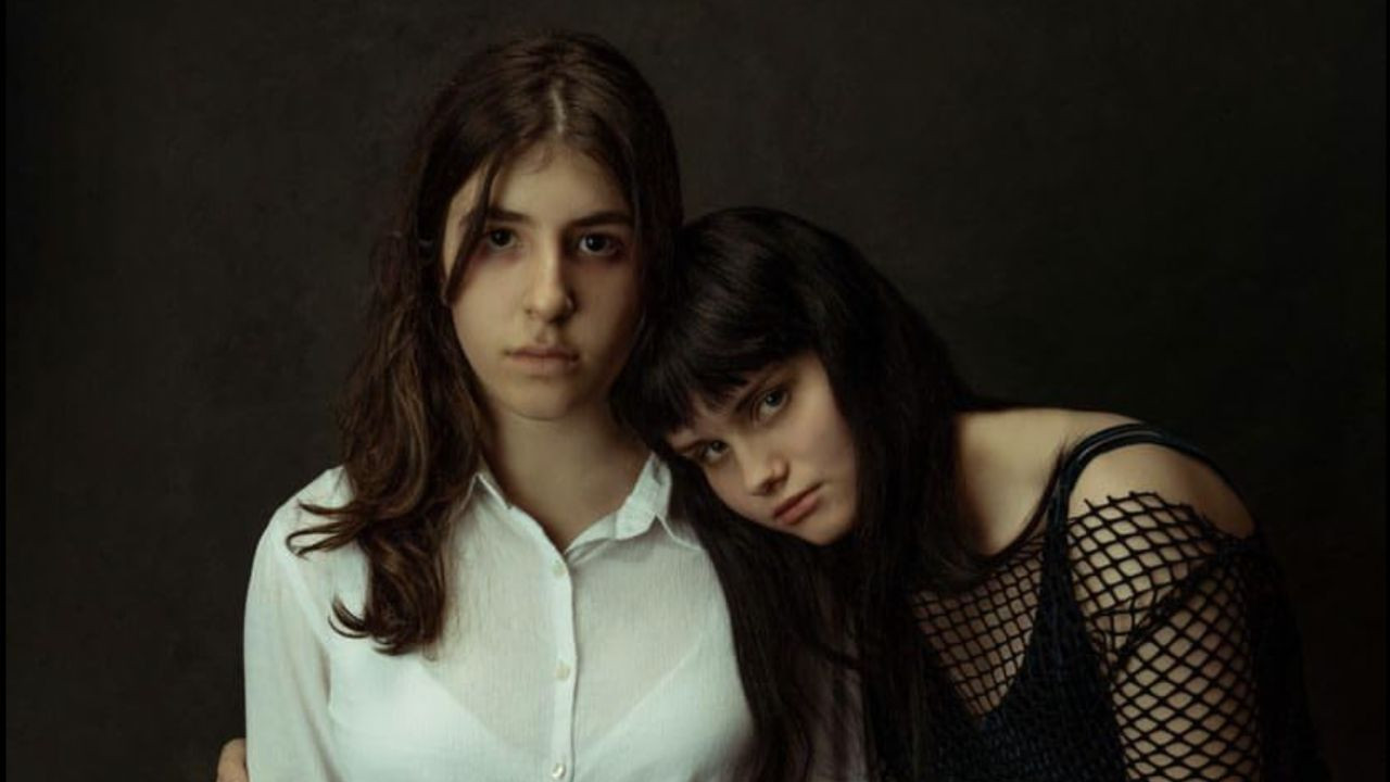 Backdrop for Ana & Mia