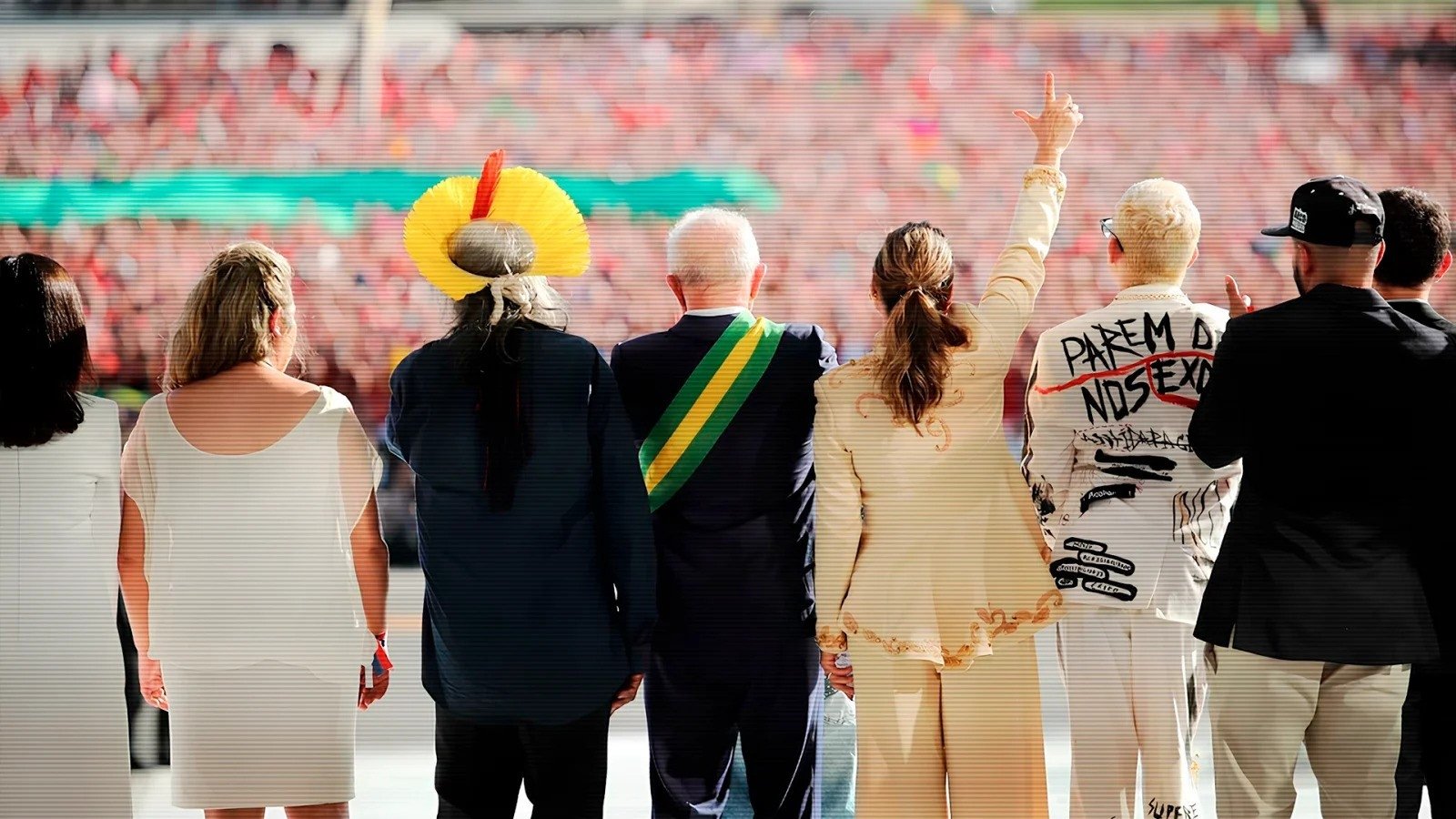 Backdrop for Déjà Vu - O Primeiro Ano do "Novo" Governo Lula