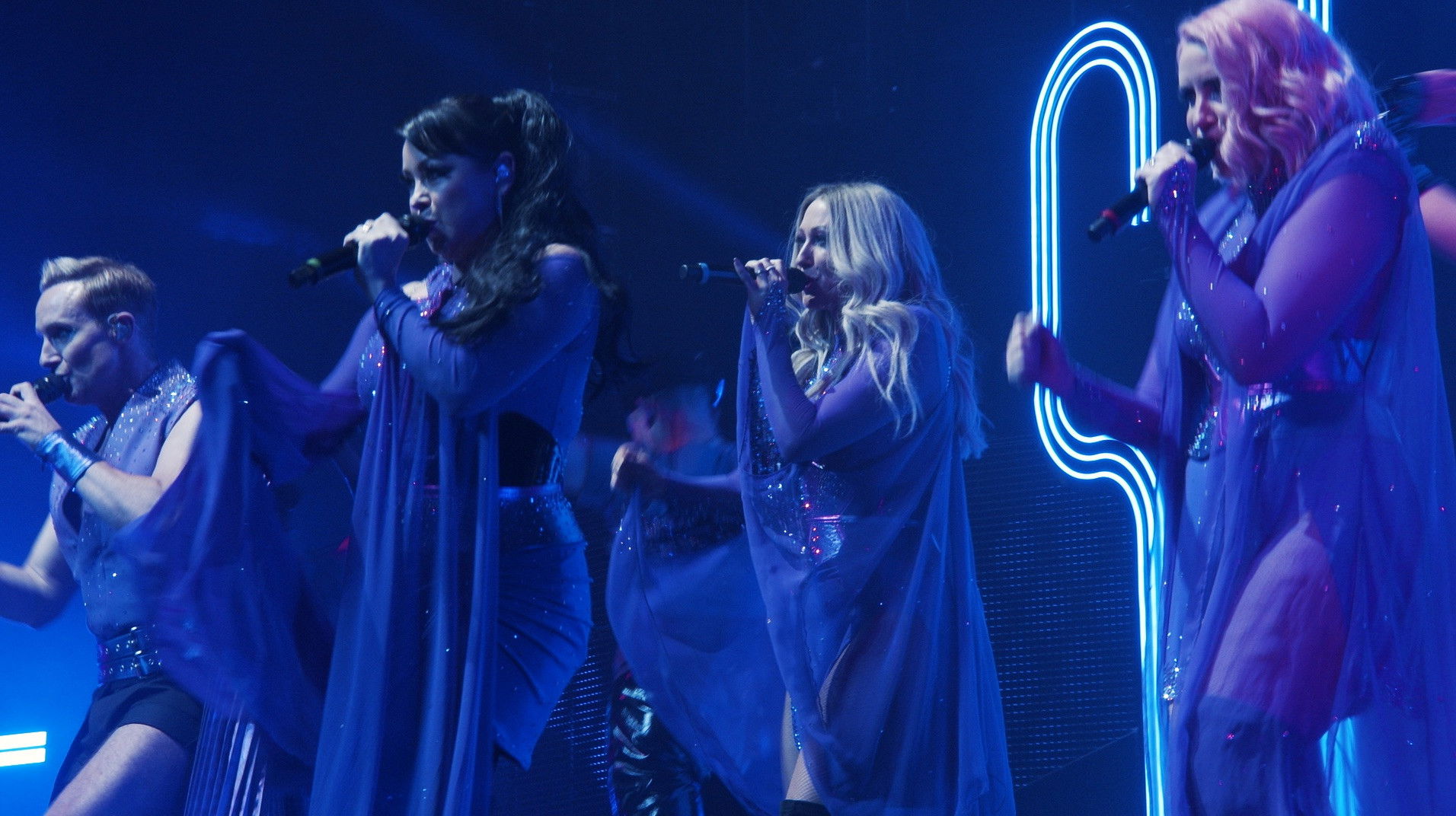 Backdrop for Steps: What the Future Holds - Live at the O2 Arena