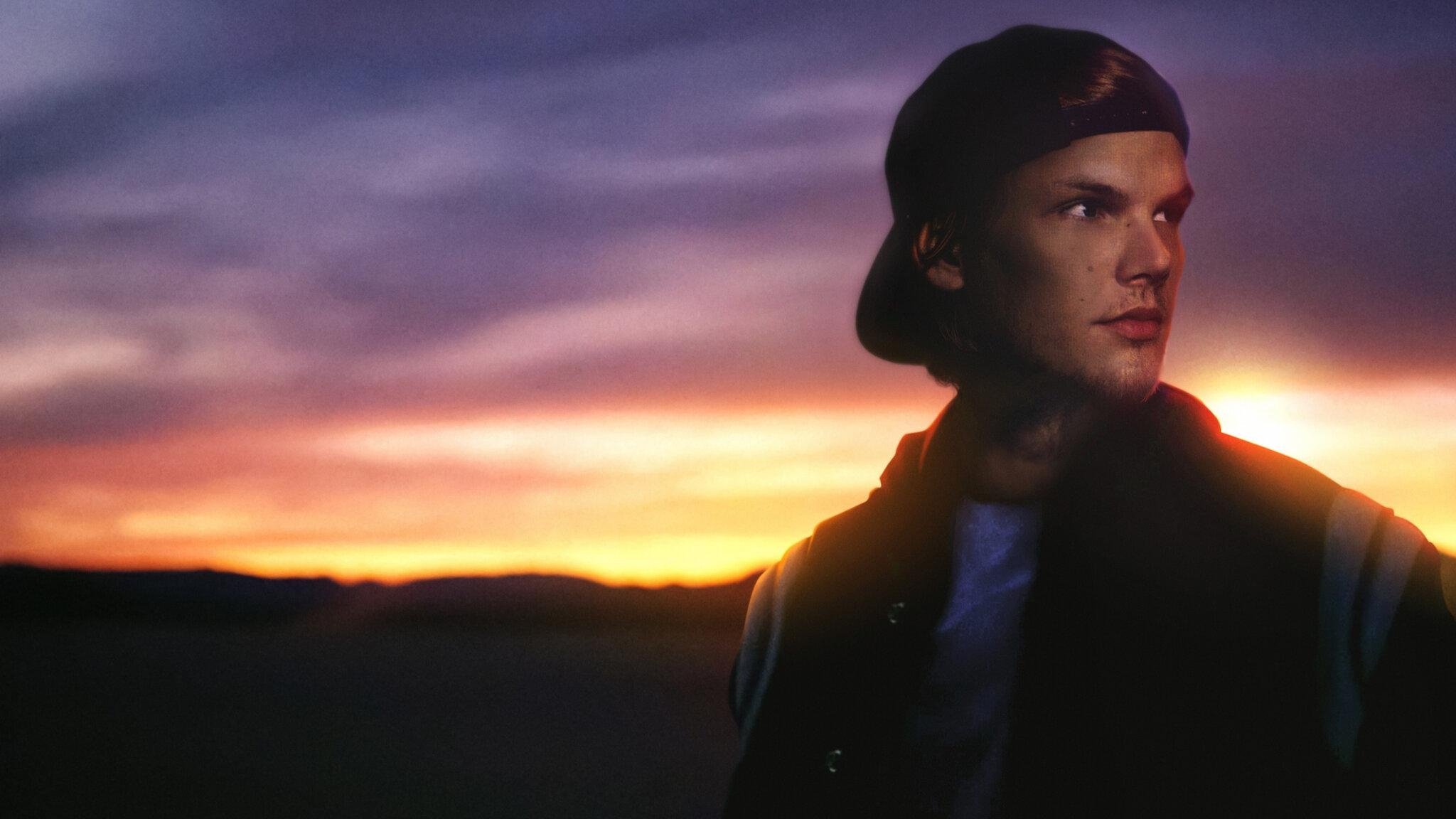 Backdrop for Avicii - I'm Tim