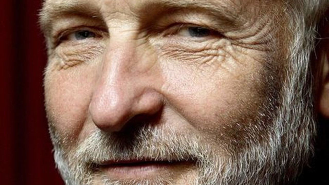 Backdrop for Niels Hausgaard: I alle de rige lande