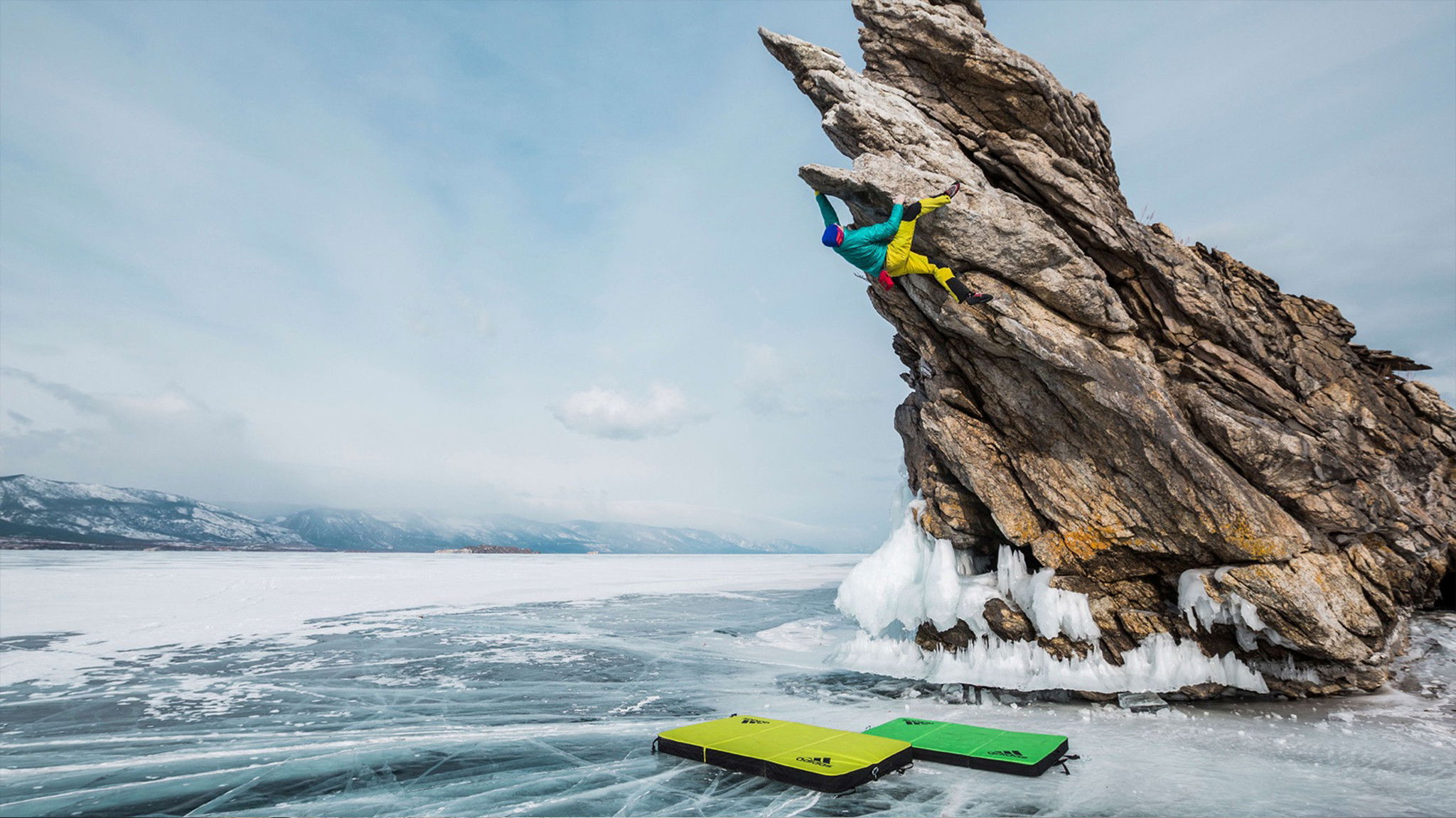 Backdrop for Claim Freedom