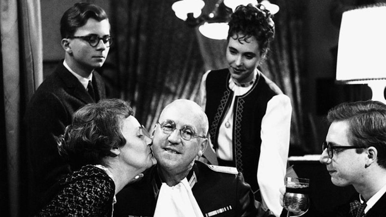 Backdrop for Tadellöser & Wolff