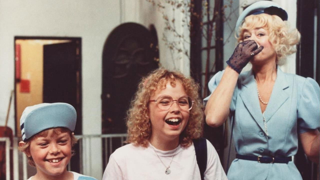 Backdrop for Med Lill-Klas i kappsäcken