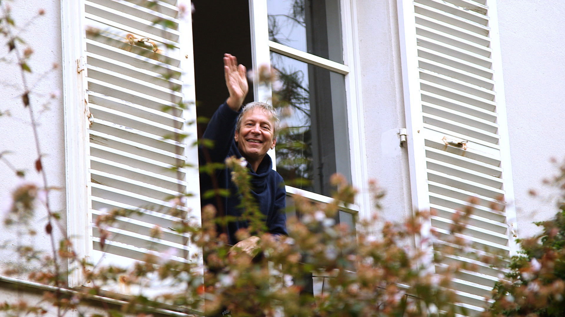 Backdrop for Alain Choquette de Sainte-Adèle à Paris
