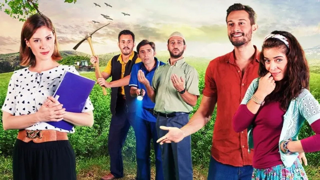 Backdrop for Yeşil Deniz