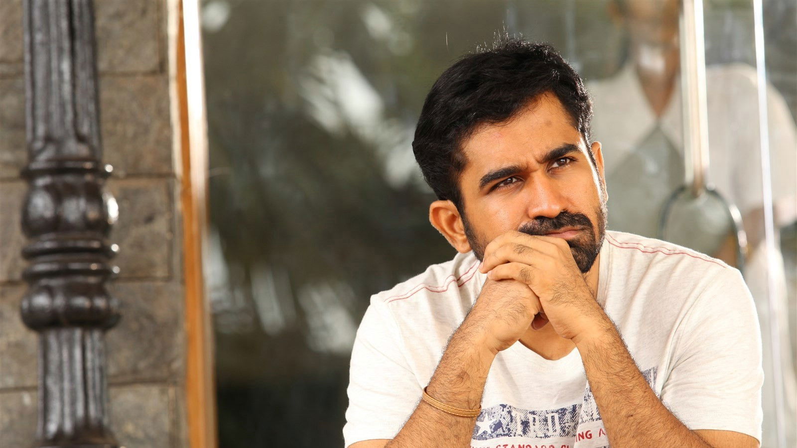 Backdrop for Saithan