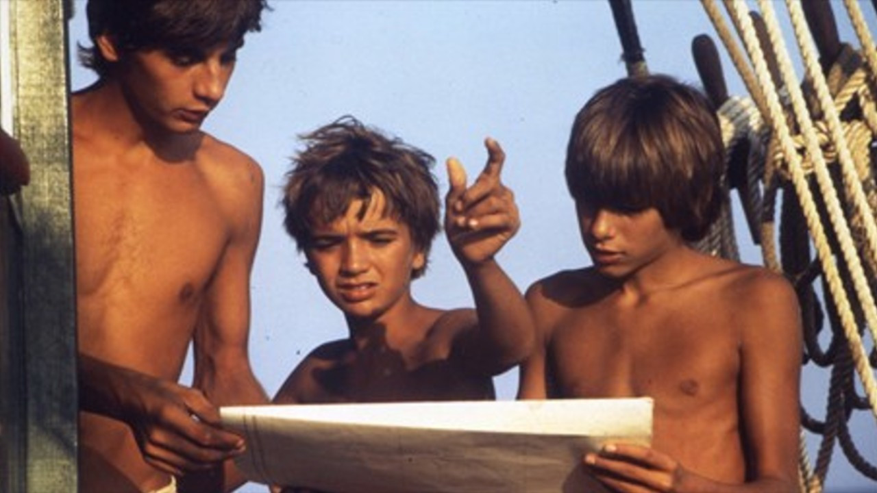 Backdrop for Western Lights