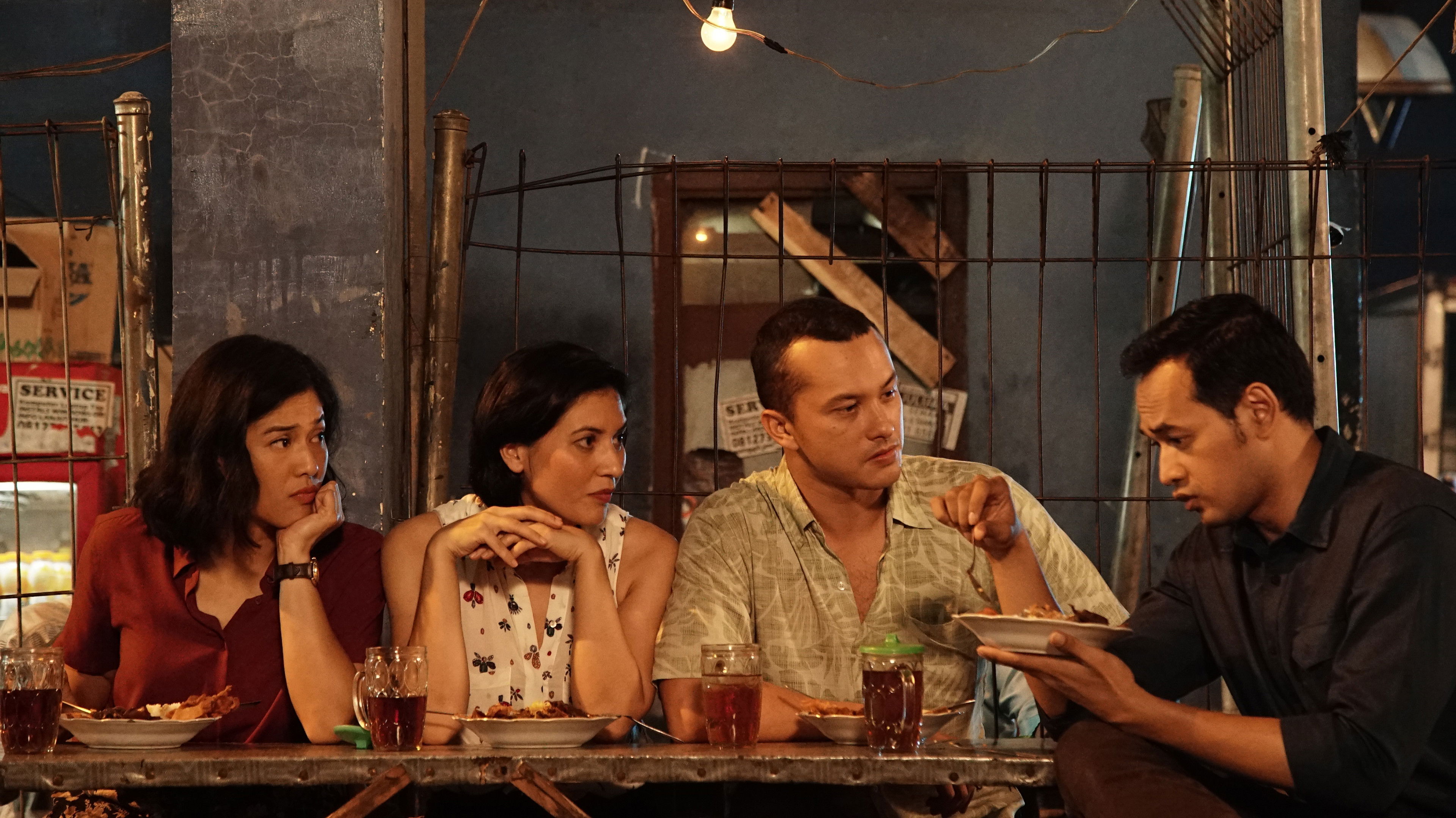 Backdrop for Aruna & Her Palate