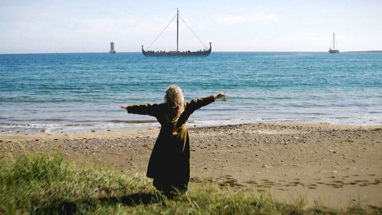 Backdrop for The Far Traveller